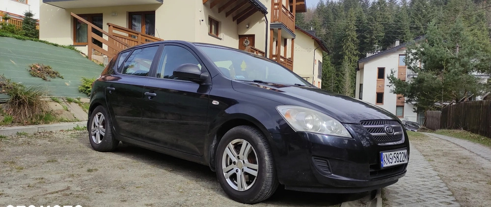 Kia Ceed cena 14400 przebieg: 139200, rok produkcji 2007 z Jelenia Góra małe 121